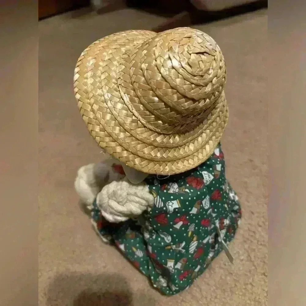 House of Lloyd Christmas Around the World “Floyd Bunny” 1994 - Picture 10 of 13